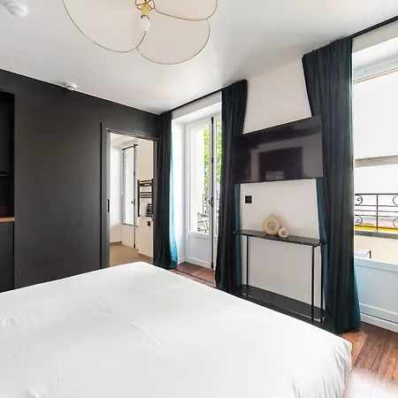 Apartment Makom Montmartre *