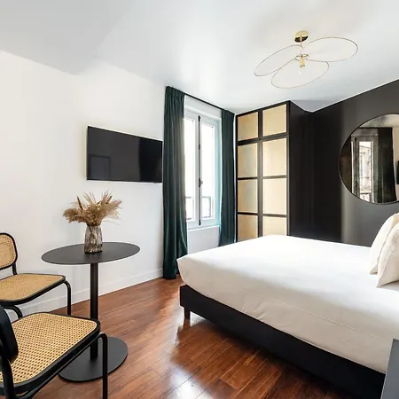 Apartment Makom Montmartre