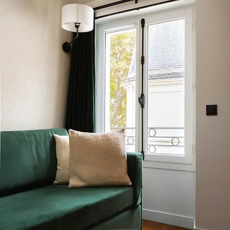Limehome Montmartre Hotel