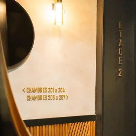 Отель Limehome Montmartre