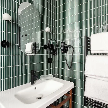 Limehome Montmartre Hotel Paris