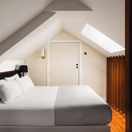 Limehome Montmartre Hotel
