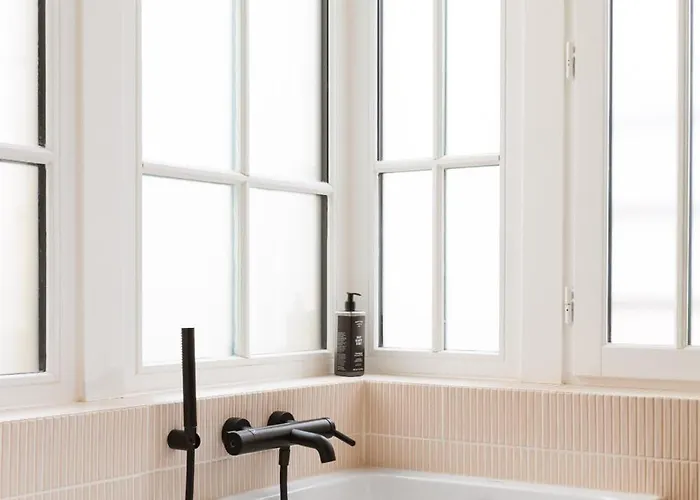 Limehome Montmartre París