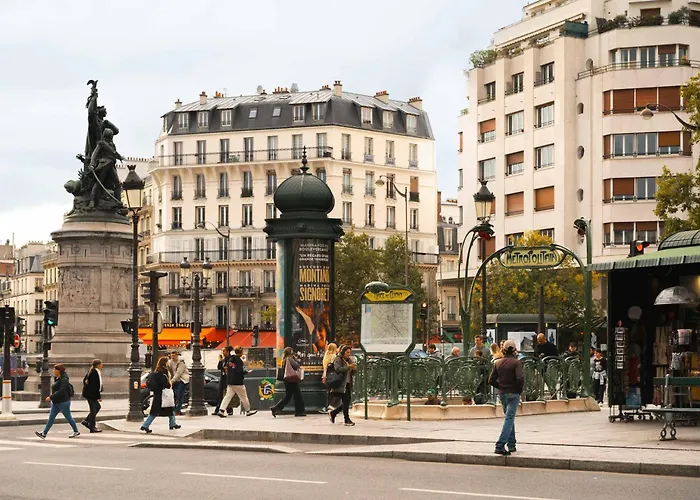 Limehome Montmartre מלון